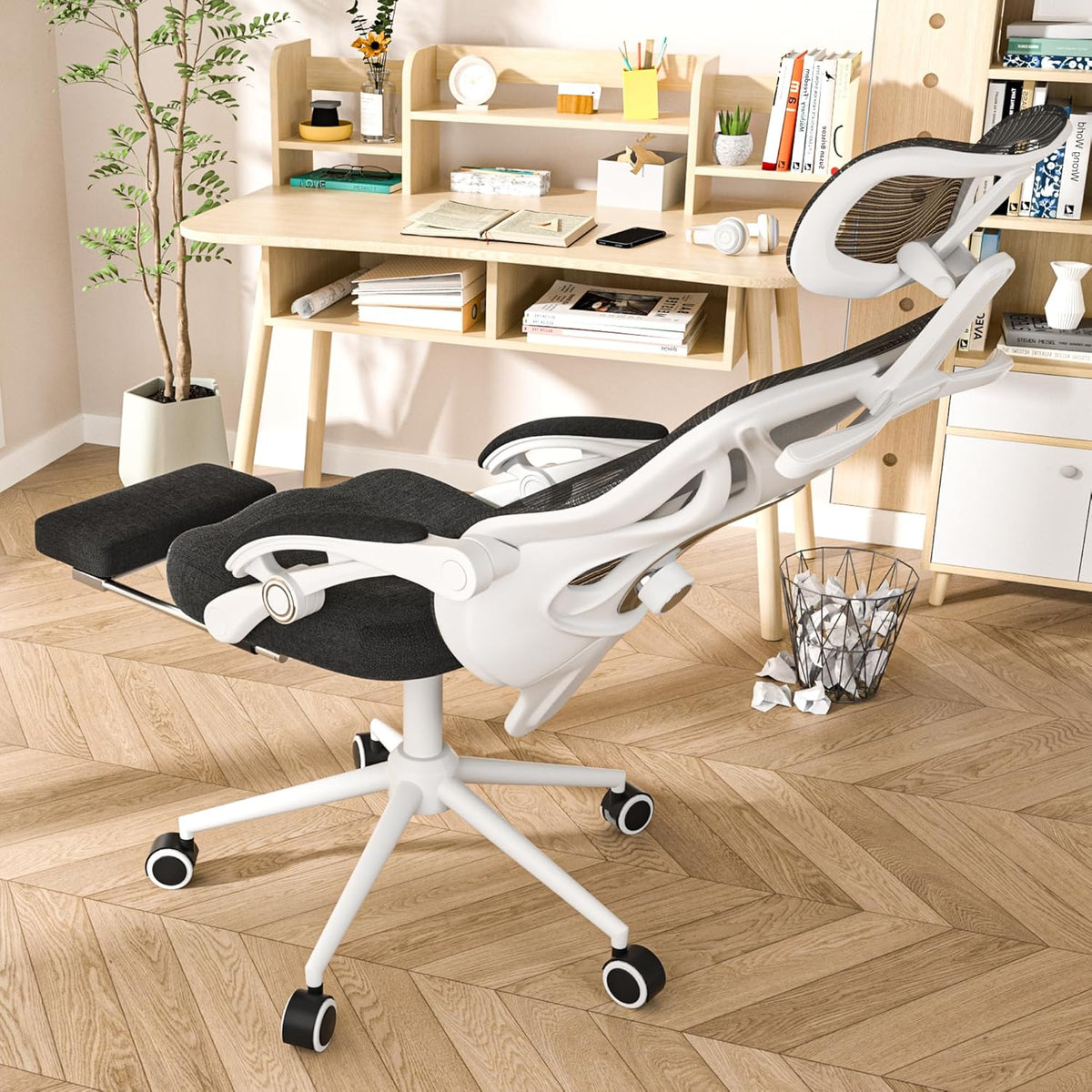 Ergonomic Office Chair - Adjustable Lumbar & Headrest, 90-160° Reclining with Footrest, Breathable Mesh Back - Home Office/Gaming Computer Chair (Black, 300lbs Capacity)