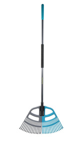 3-in-1 30-Tine Leaf Rake with Fibreglass Shaft, 24-1/2-in Wide